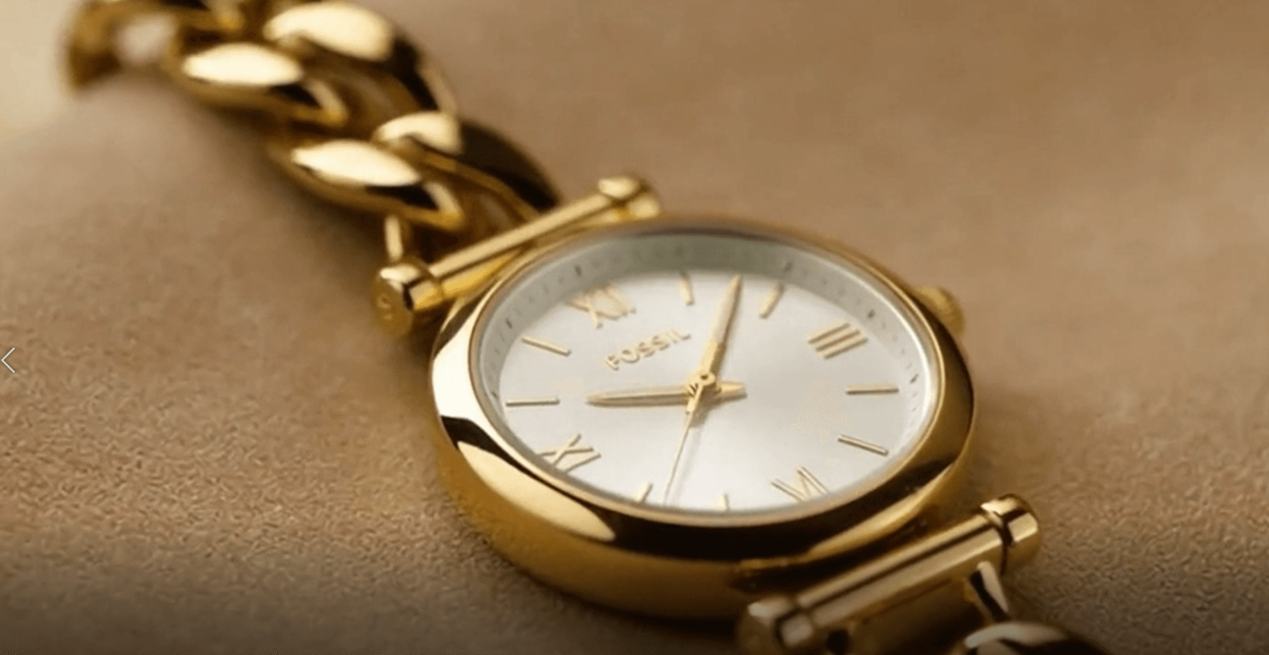 gold-watch-with-white-dial.png