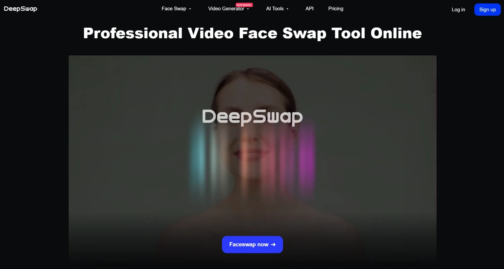 Une femme souriante avec le logo DeepSwap et des effets colorés en arrière-plan.