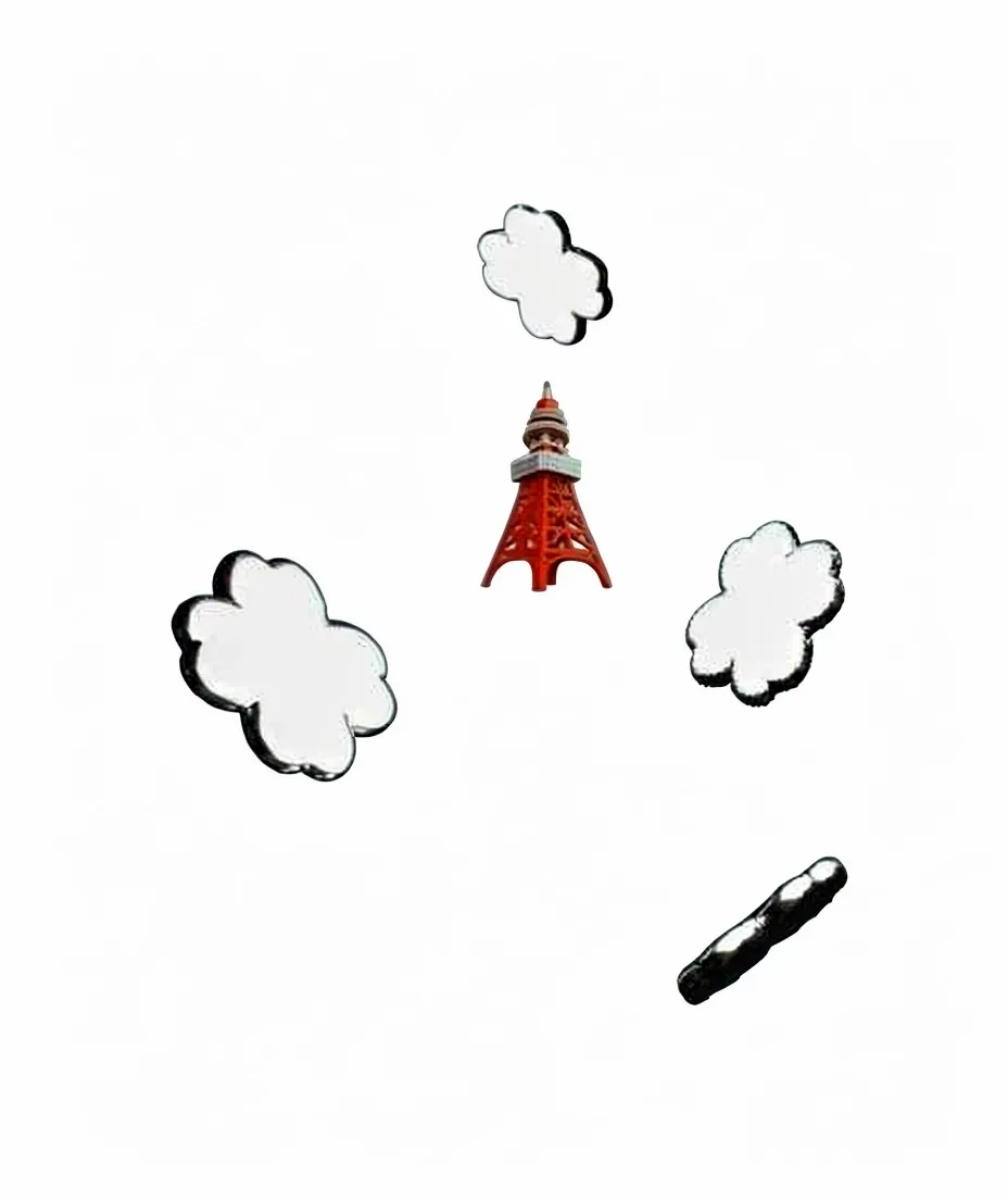 Ein roter Turm, umgeben von weißen Wolkenformen, vor weißem Hintergrund.